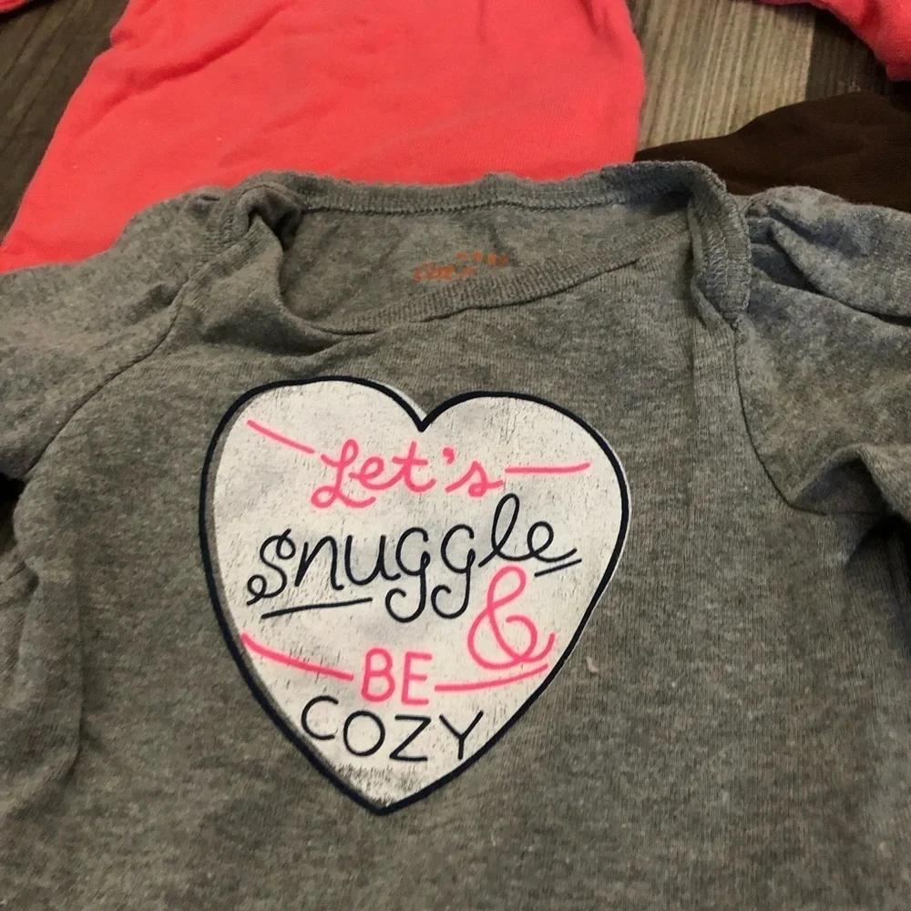 Carters Bundle of Plain and Printed Onesies‎ 3 Months